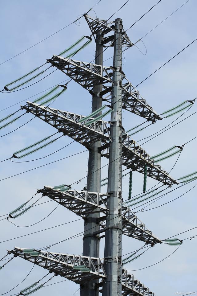 厂前6kV架空线施工